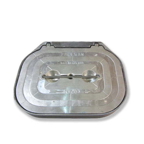 Model 1824HK, Hinged Hatch with Ring (Knife Edge)