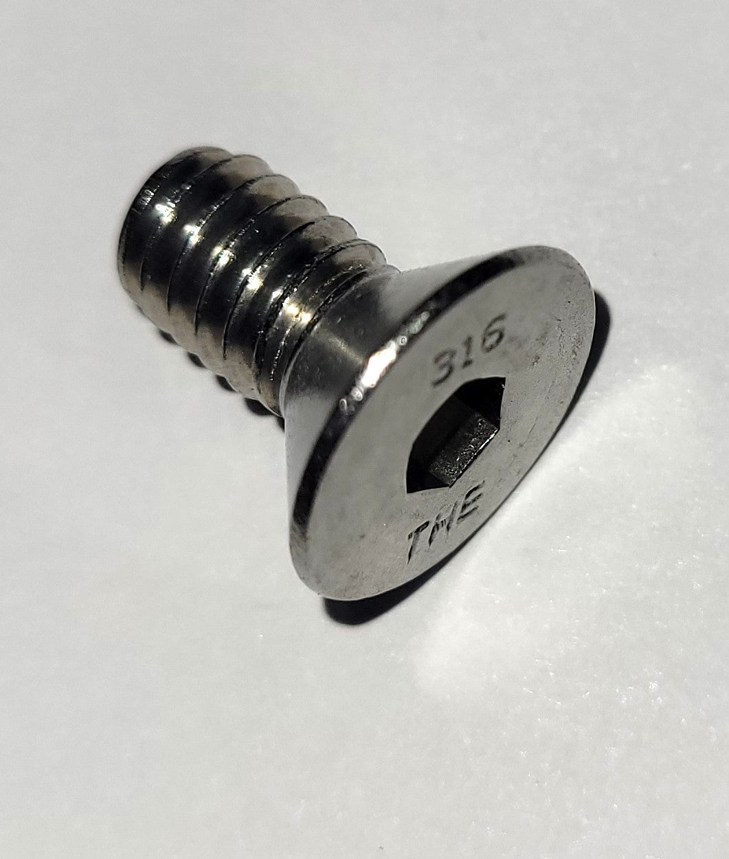 ES1000 Boom Pin, Assembly